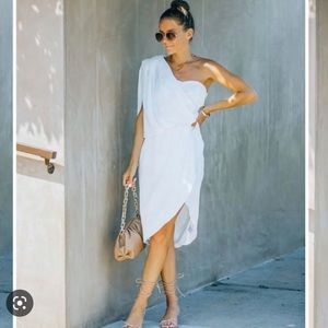 Vici Brava Satin One Shoulder Dress - White